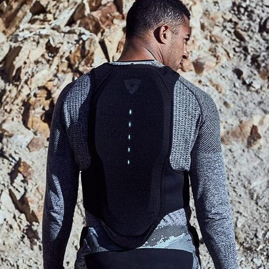 Dorsale REVIT Slingshot à bretelles avec protection dorsale amovible noire — vue 2