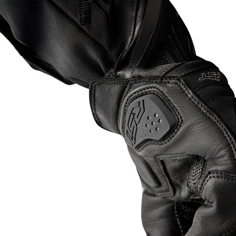 Vue des gants RST Vega WP, avec protège-articulation TPU et paume renforcée — vue 2