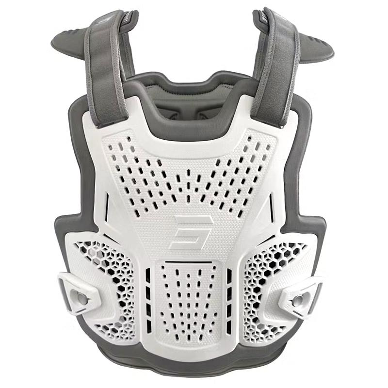 Pare-pierres SHOT Airflow Evo avec coque pectorale perforée et bretelles réglables