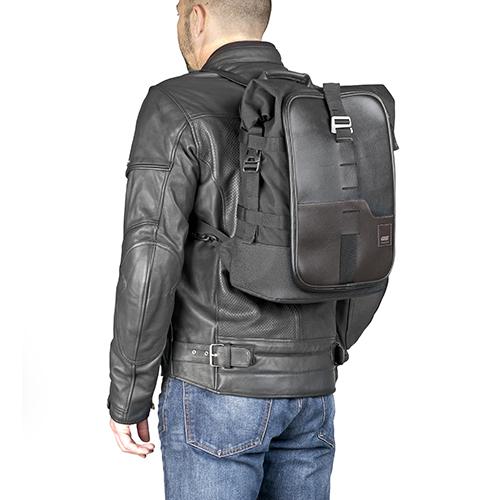 Sac à dos GIVI CRM101 avec bretelles escamotables et sangles de fixation — vue 2