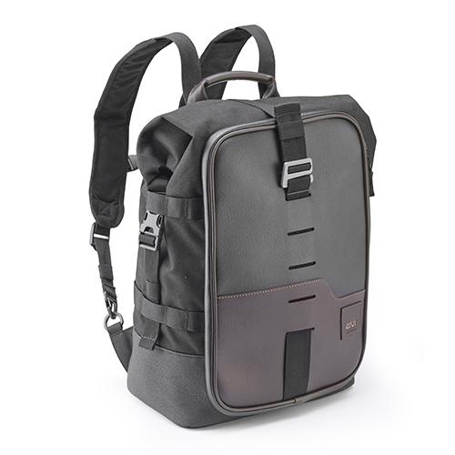 Sac à dos GIVI CRM101 avec bretelles escamotables et sangles de fixation